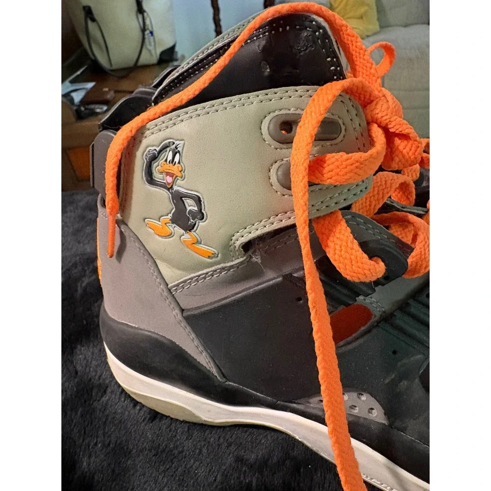Adidas Equipment Daffy Duck Looney Tunes Grey Orange Sneakers G07797 Kids 5.5Y